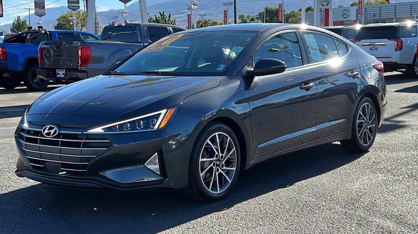 HYUNDAI ELANTRA 2020 5NPD84LF7LH616402 image