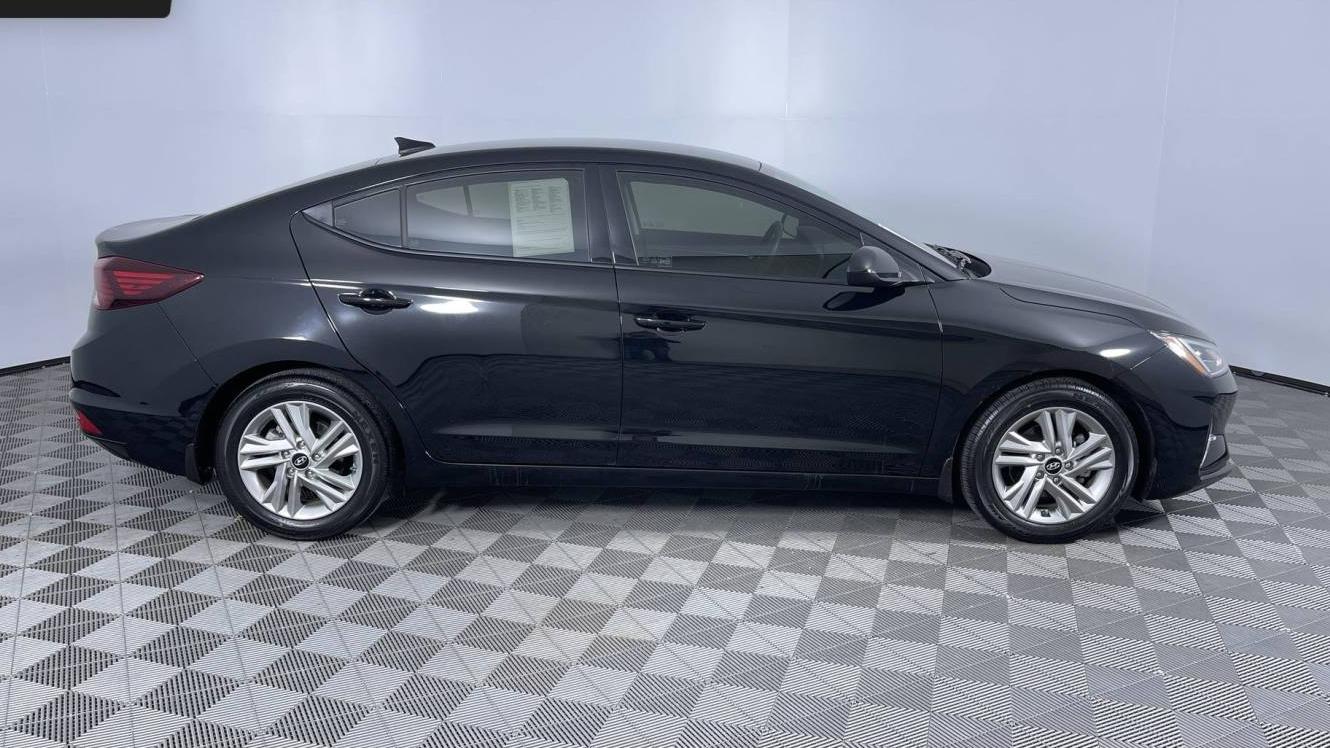 HYUNDAI ELANTRA 2020 5NPD84LF8LH605683 image