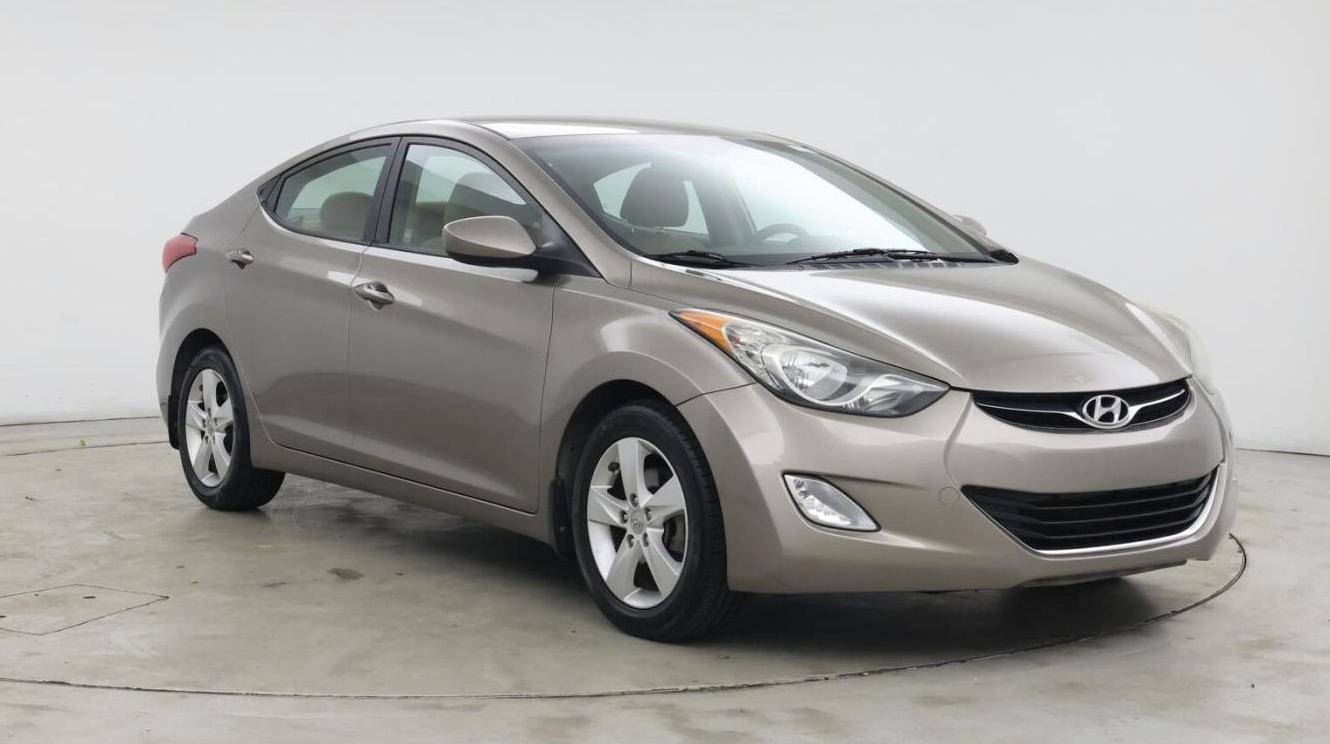 HYUNDAI ELANTRA 2013 5NPDH4AE1DH256619 image