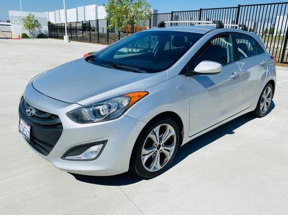 HYUNDAI ELANTRA 2013 KMHD35LE3DU091885 image