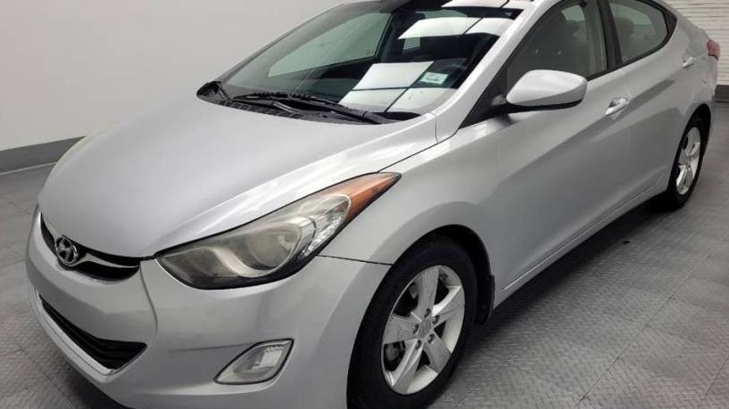 HYUNDAI ELANTRA 2013 5NPDH4AE0DH275713 image