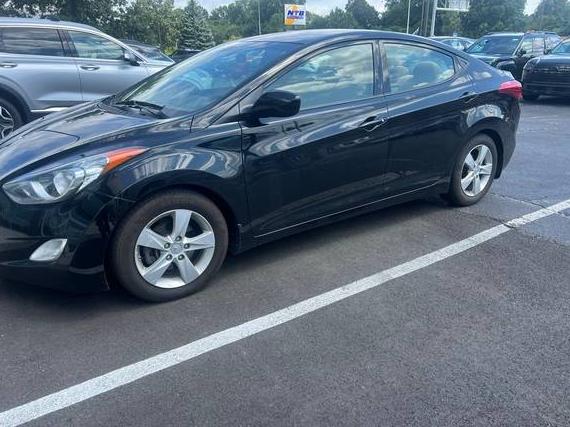 HYUNDAI ELANTRA 2013 5NPDH4AE3DH304993 image
