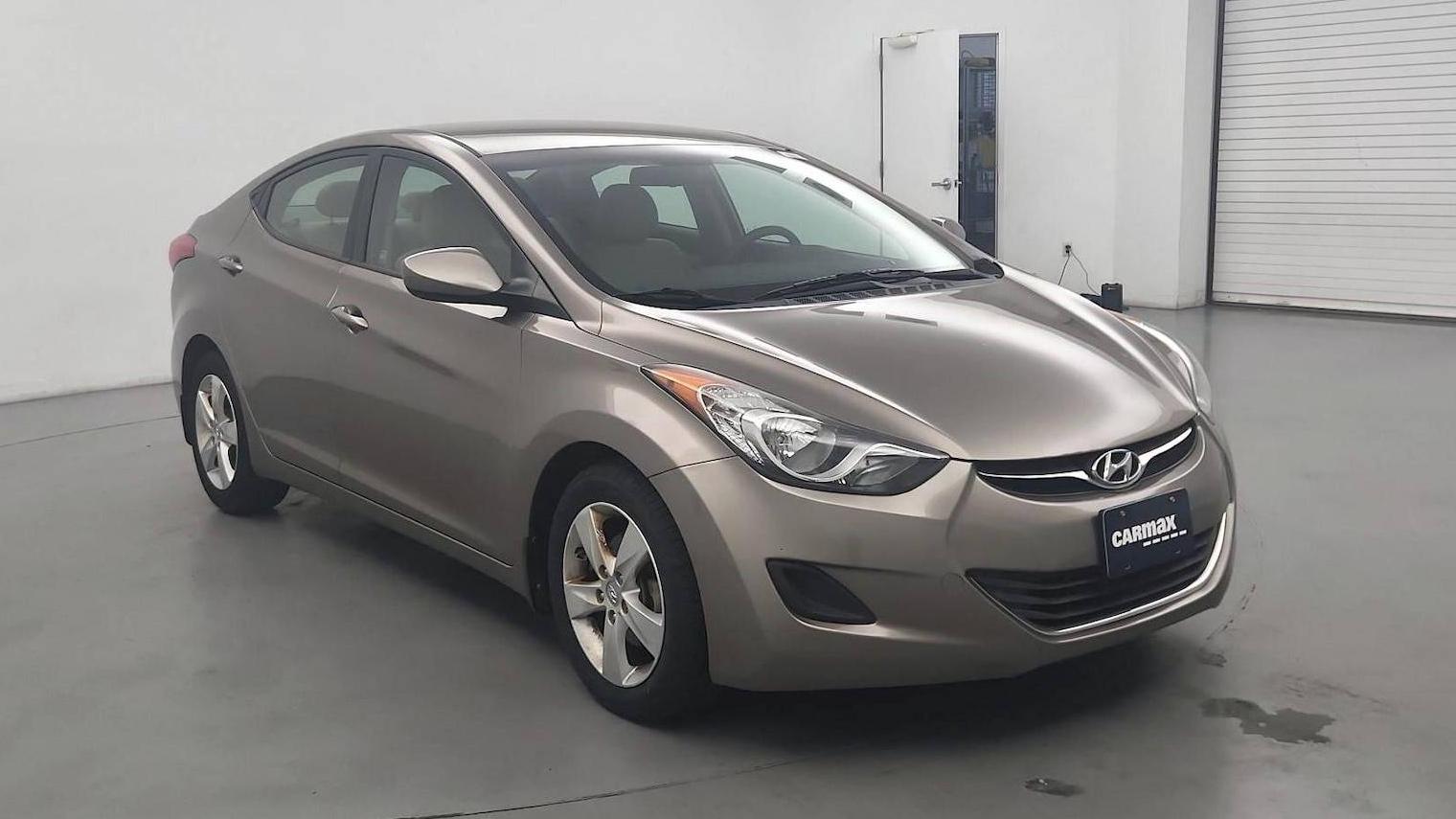 HYUNDAI ELANTRA 2013 5NPDH4AE2DH401764 image