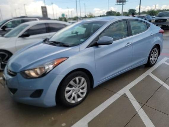 HYUNDAI ELANTRA 2013 KMHDH4AE8DU528116 image