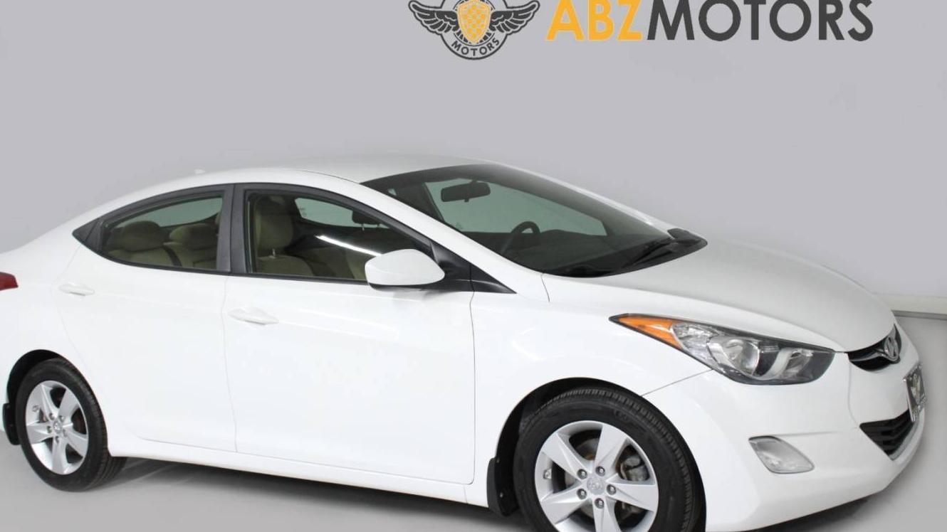 HYUNDAI ELANTRA 2013 5NPDH4AE4DH273804 image