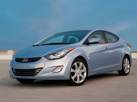 HYUNDAI ELANTRA 2013 KMHDH4AE5DU882885 image