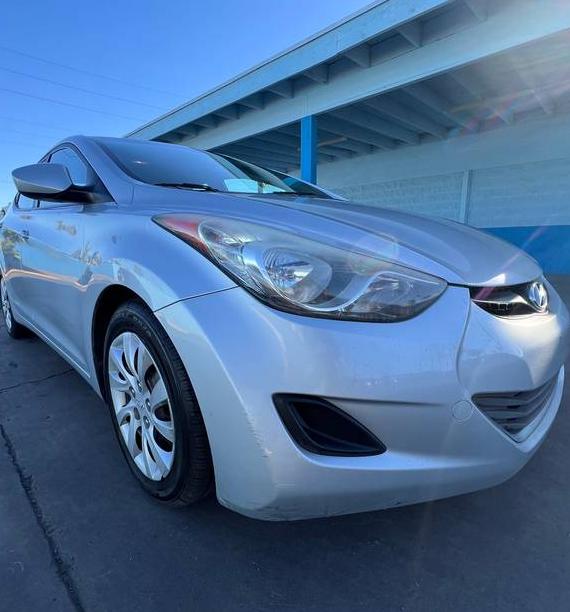 HYUNDAI ELANTRA 2013 5NPDH4AE9DH198369 image