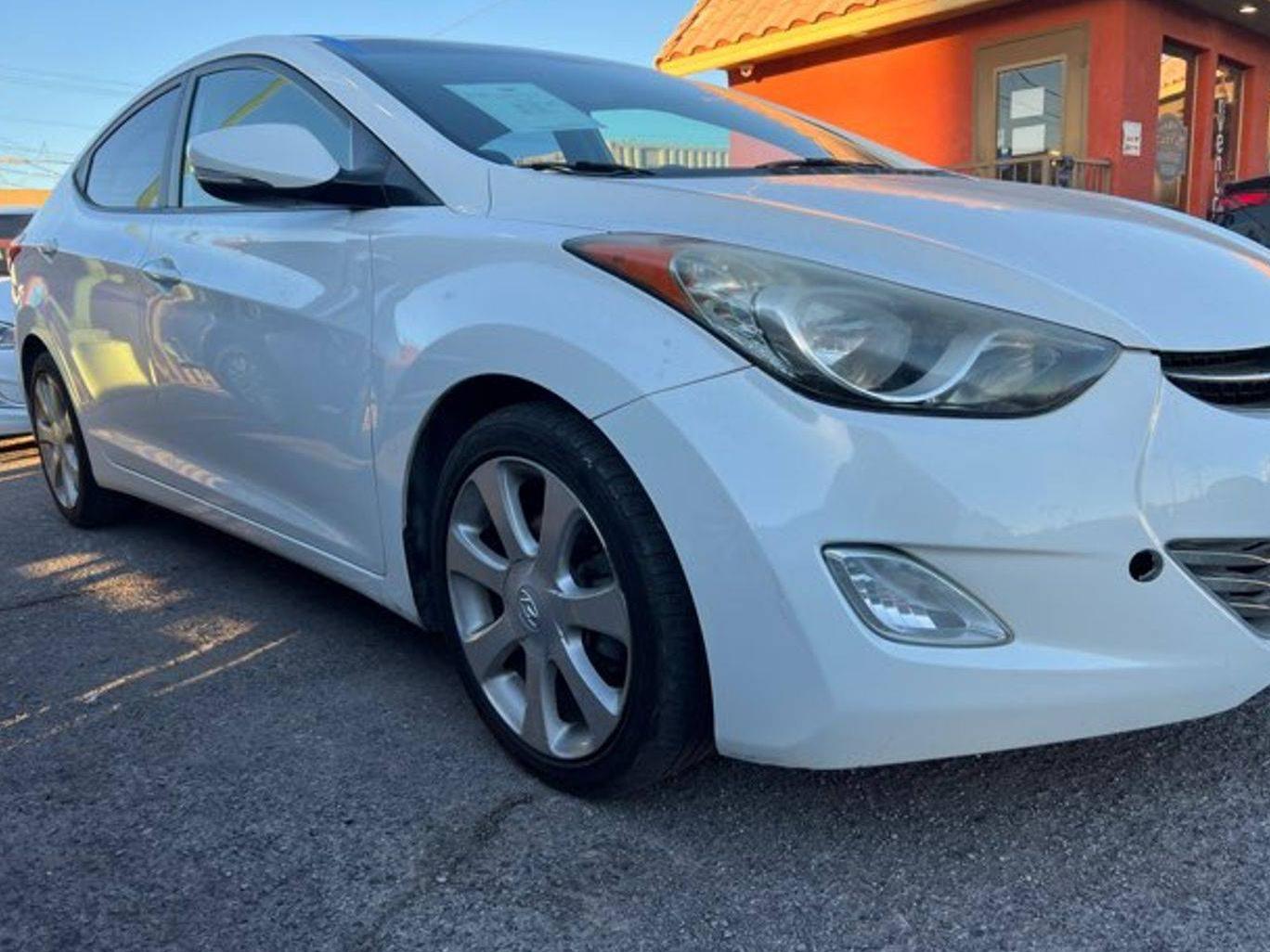 HYUNDAI ELANTRA 2013 5NPDH4AE2DH442671 image