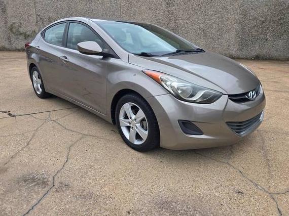 HYUNDAI ELANTRA 2013 5NPDH4AE9DH370996 image HYUNDAI ELANTRA 2013 5NPDH4AE9DH370996 image