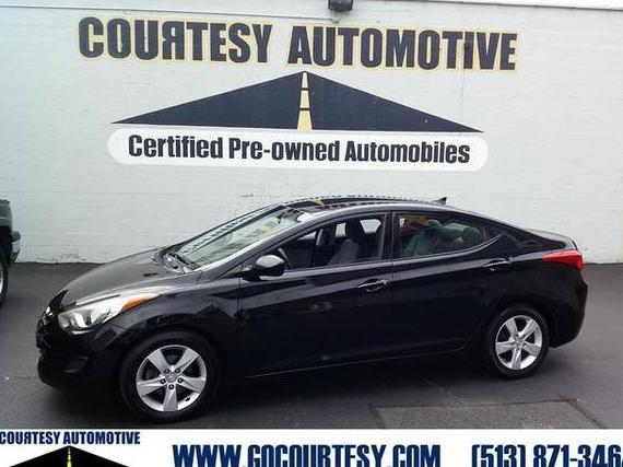 HYUNDAI ELANTRA 2013 5NPDH4AE8DH449530 image