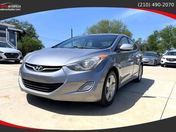 HYUNDAI ELANTRA 2013 KMHDH4AE4DU905184 image