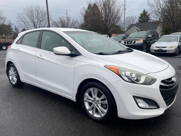 HYUNDAI ELANTRA 2013 KMHD35LE2DU028471 image