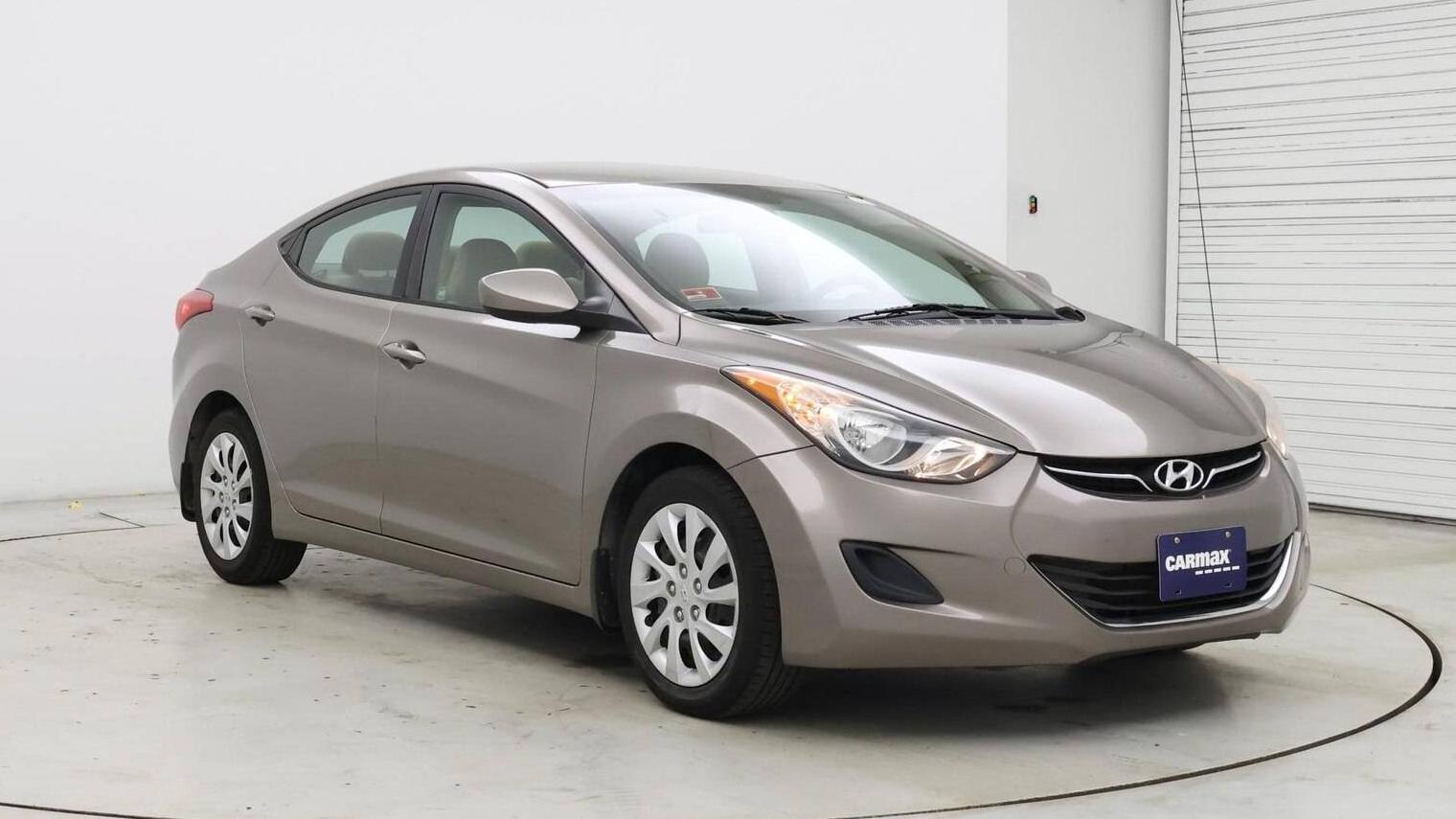 HYUNDAI ELANTRA 2013 5NPDH4AE4DH161679 image