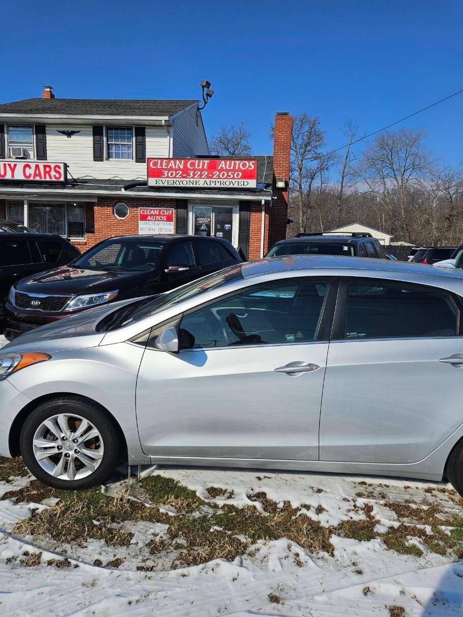 HYUNDAI ELANTRA 2013 KMHD35LE0DU061646 image