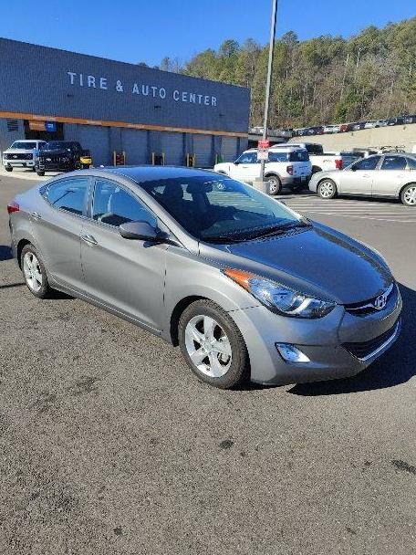 HYUNDAI ELANTRA 2013 5NPDH4AE4DH242830 image