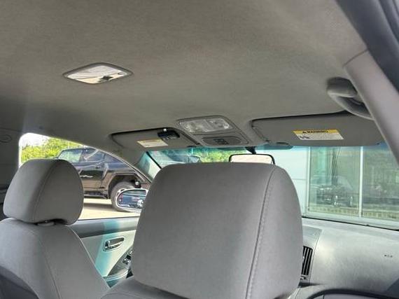 HYUNDAI ELANTRA 2010 KMHDU4AD8AU108130 image