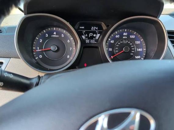 HYUNDAI ELANTRA 2014 5NPDH4AE3EH468102 image