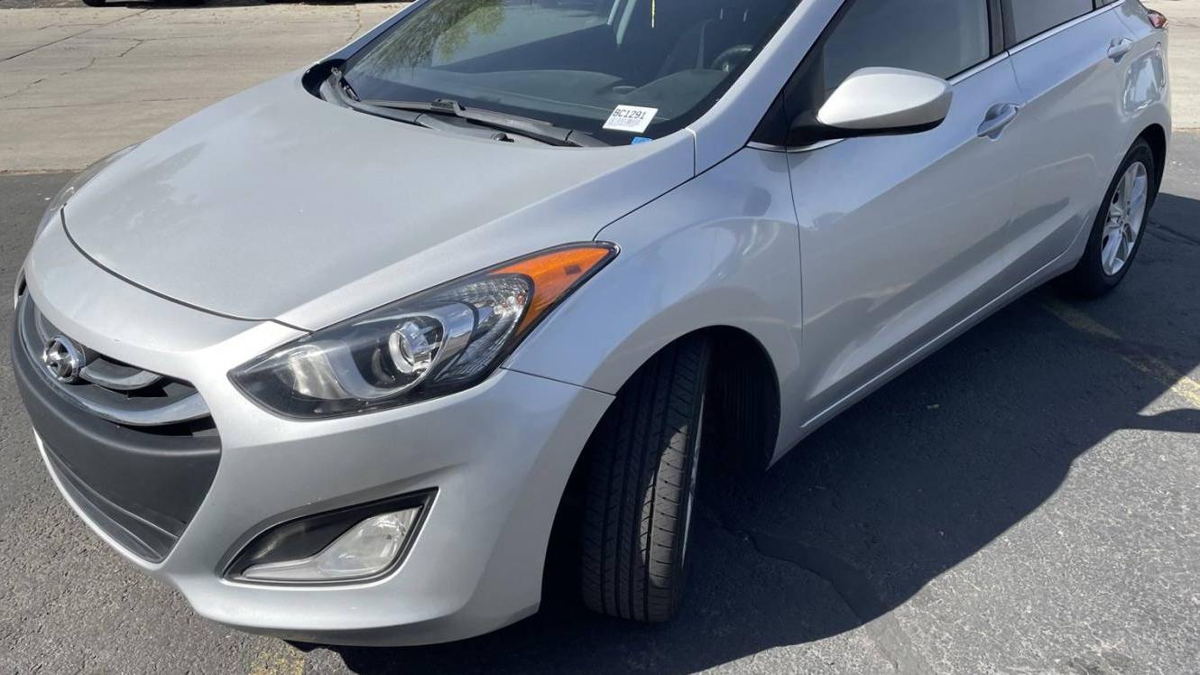 HYUNDAI ELANTRA 2014 KMHD35LH9EU201656 image