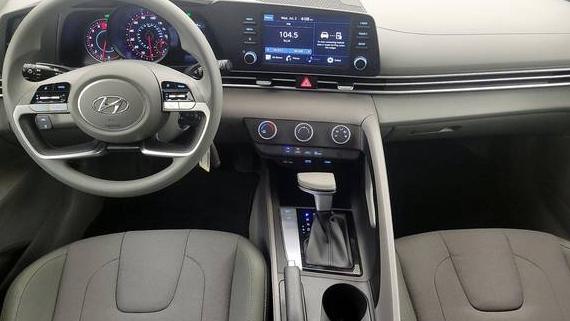 HYUNDAI ELANTRA 2022 KMHLL4AG2NU350104 image