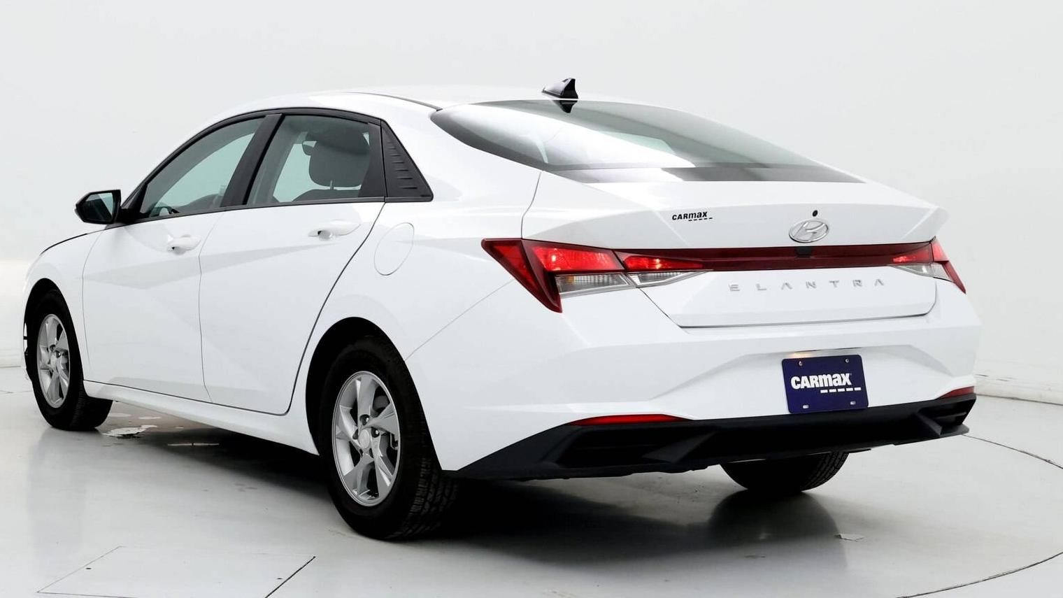 HYUNDAI ELANTRA 2022 5NPLL4AG3NH062221 image