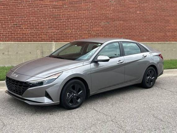 HYUNDAI ELANTRA 2022 KMHLM4AG9NU350193 image