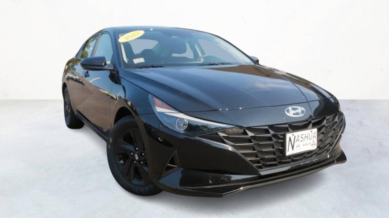 HYUNDAI ELANTRA 2022 5NPLM4AGXNH069857 image