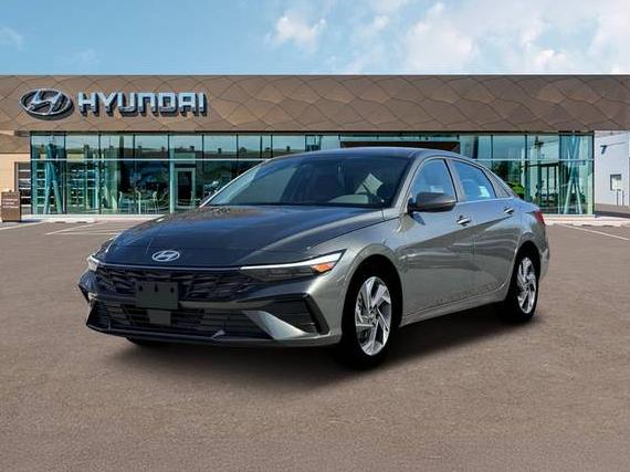 HYUNDAI ELANTRA 2025 KMHLS4DG2SU853416 image HYUNDAI ELANTRA 2025 KMHLS4DG2SU853416 image