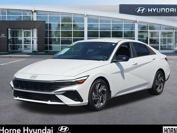 HYUNDAI ELANTRA 2025 KMHLM4DG0SU924574 image HYUNDAI ELANTRA 2025 KMHLM4DG0SU924574 image