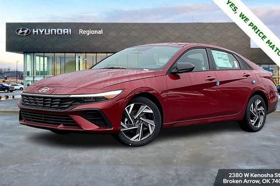 HYUNDAI ELANTRA 2025 KMHLM4DG2SU934927 image