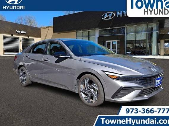 HYUNDAI ELANTRA 2025 KMHLM4DG0SU917222 image