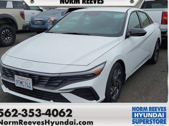 HYUNDAI ELANTRA 2025 KMHLM4DG3SU928649 image