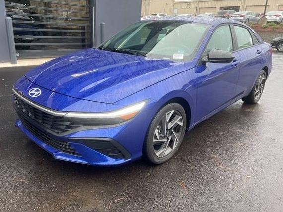 HYUNDAI ELANTRA 2025 KMHLM4DG5SU870348 image