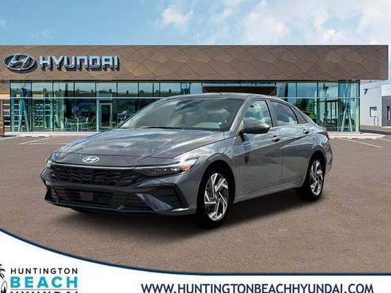 HYUNDAI ELANTRA 2025 KMHLS4DG8SU021451 image HYUNDAI ELANTRA 2025 KMHLS4DG8SU021451 image
