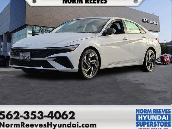 HYUNDAI ELANTRA 2025 KMHLM4DG3SU980413 image HYUNDAI ELANTRA 2025 KMHLM4DG3SU980413 image