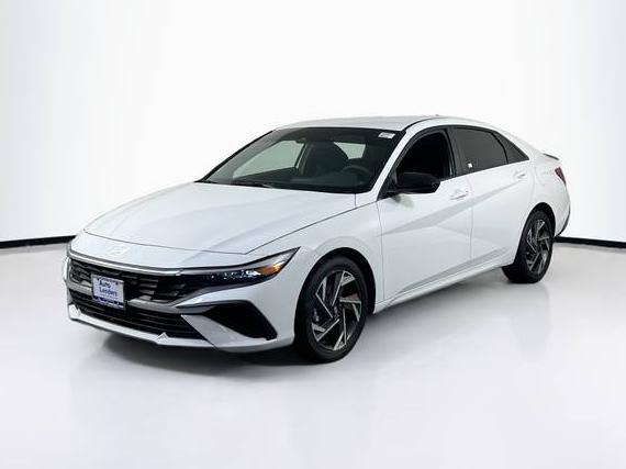 HYUNDAI ELANTRA 2025 KMHLM4DG5SU918012 image
