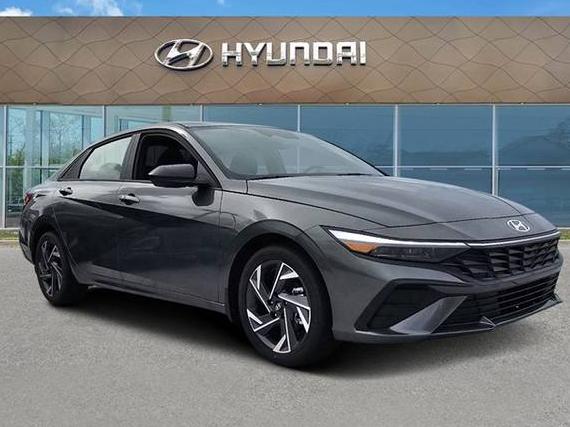 HYUNDAI ELANTRA 2025 KMHLM4DG3SU905386 image