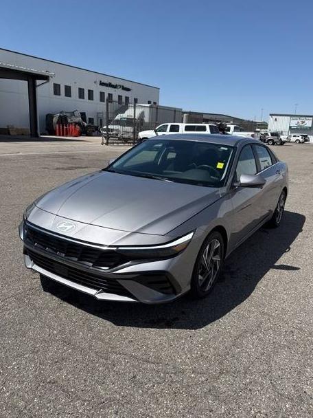 HYUNDAI ELANTRA 2025 KMHLS4DG9SU860654 image