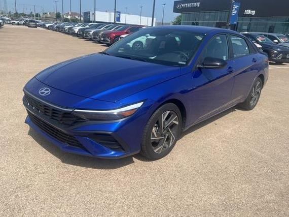 HYUNDAI ELANTRA 2025 KMHLM4DG9SU905585 image