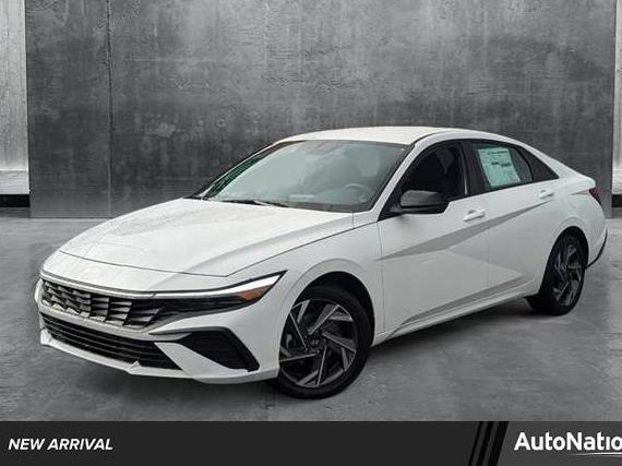 HYUNDAI ELANTRA 2025 KMHLM4DG0SU892662 image