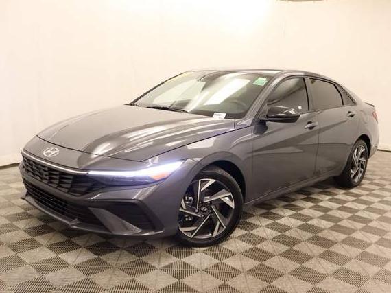 HYUNDAI ELANTRA 2025 KMHLM4DG2SU885924 image