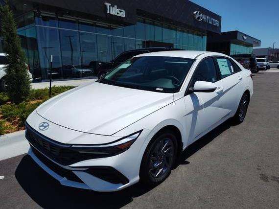 HYUNDAI ELANTRA 2025 KMHLM4DG9SU916621 image HYUNDAI ELANTRA 2025 KMHLM4DG9SU916621 image