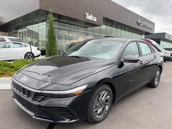 HYUNDAI ELANTRA 2025 KMHLM4DG7SU917850 image HYUNDAI ELANTRA 2025 KMHLM4DG7SU917850 image