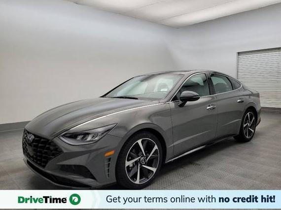 HYUNDAI SONATA 2023 KMHL44J27PA273221 image