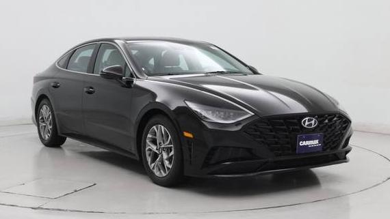 HYUNDAI SONATA 2023 KMHL64JAXPA318234 image