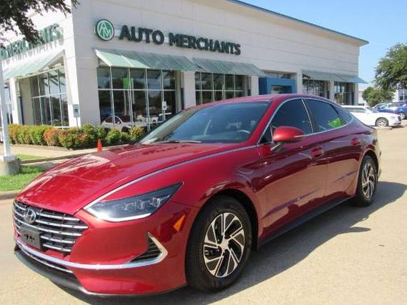 HYUNDAI SONATA 2023 KMHL24JJ7PA063649 image