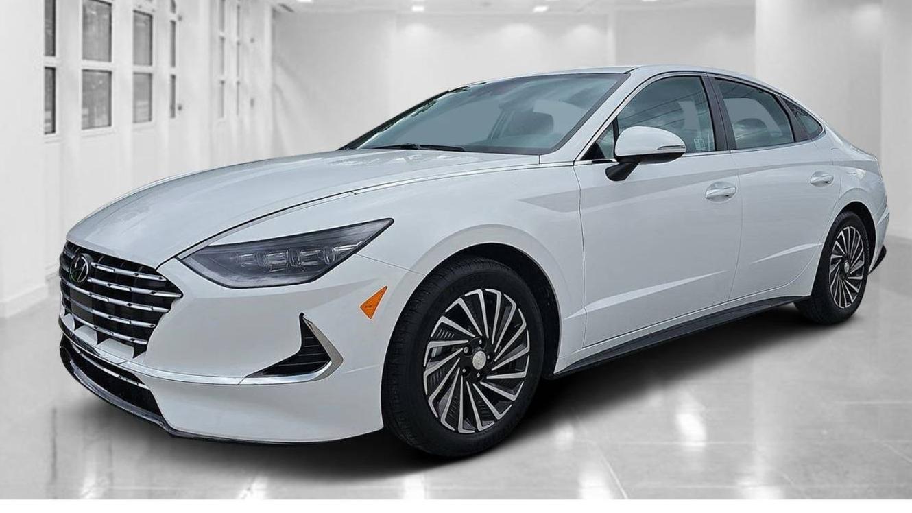 HYUNDAI SONATA 2023 KMHL34JJ0PA077857 image