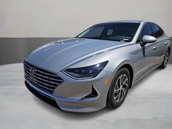 HYUNDAI SONATA 2023 KMHL24JJXPA078372 image