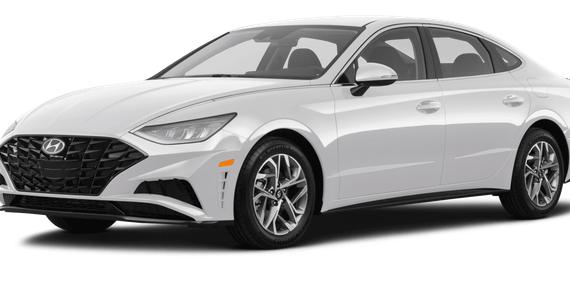 HYUNDAI SONATA 2023 KMHL64JA3PA247989 image