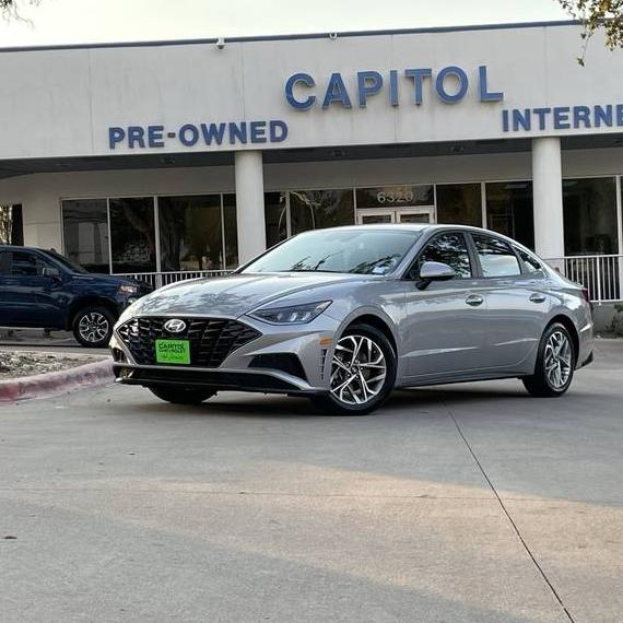 HYUNDAI SONATA 2023 KMHL64JAXPA293612 image