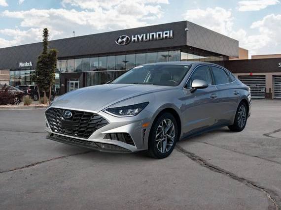 HYUNDAI SONATA 2023 KMHL64JA0PA273479 image